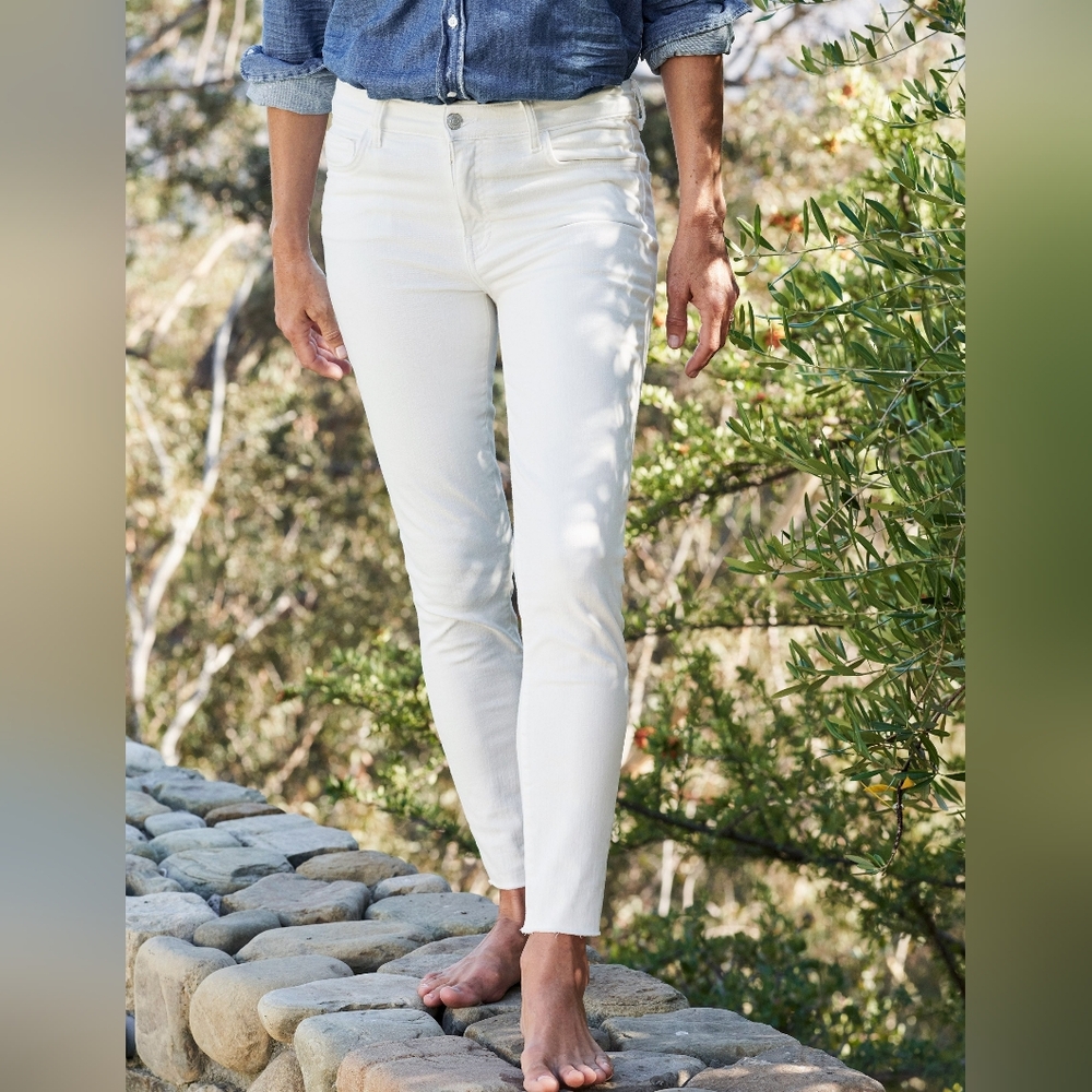 FRANK & EILEEN Sligo Easy Fit Jean White
